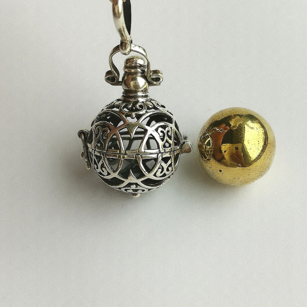 Sterling Silver harmony ball locket pendant Meditation Scent - Picture 2 of 9